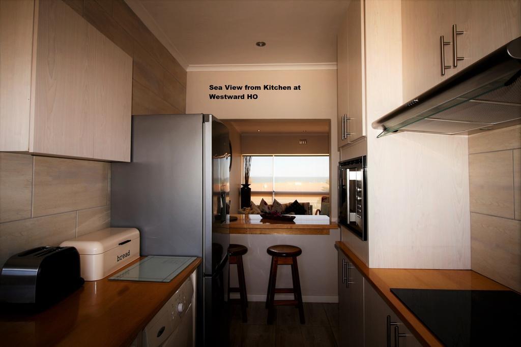 Westward Ho Apartment 13 * Cape Town