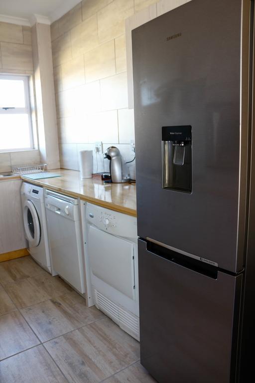 Westward Ho Apartment 13 Cape Town