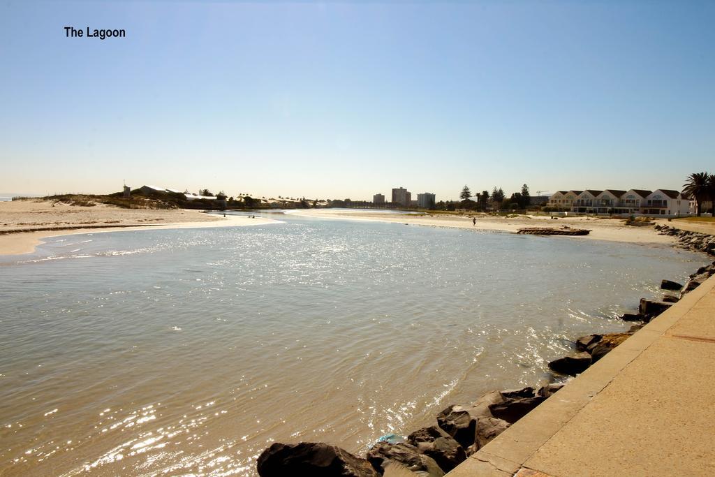 Westward Ho Apartment 13 Cape Town